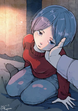 青髪少女、手で頬杖をつく