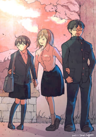 夕焼けの中、女性が左右の学生と手を取り腕を組んでいる。